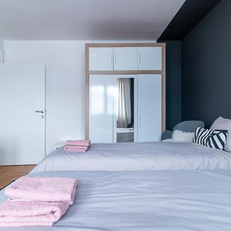 Oz Apartment Sarajevo - Amazing View - 5 Min. From Center Buitenkant foto